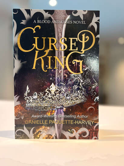 A photo of the cover of the book Cursed King