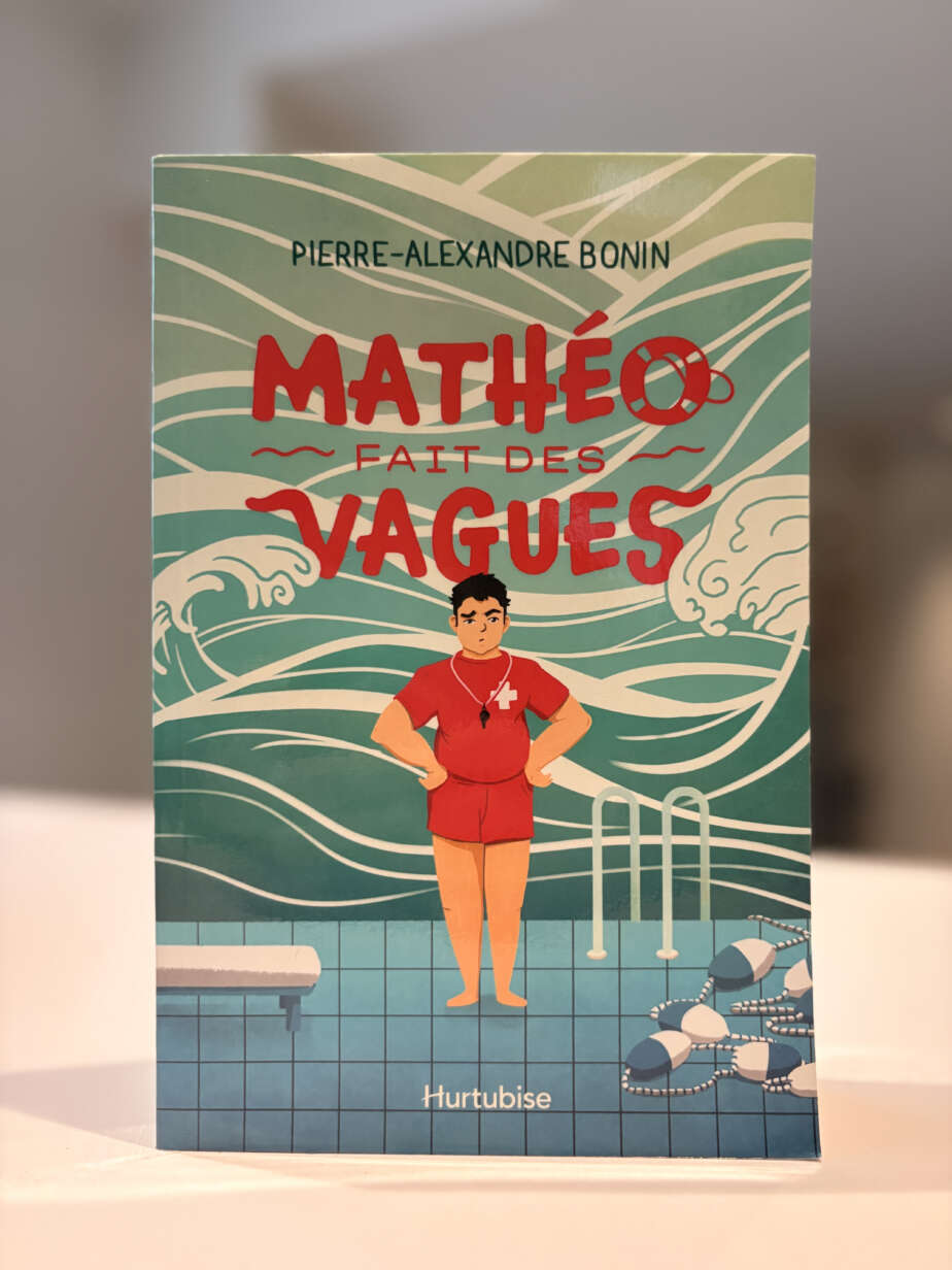 Page couverture du livre Mathéo fait des vagues