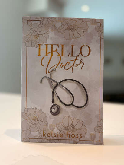 A photo of the cover of the book Hello Doctor