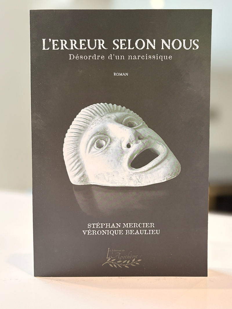 Une photo de la couverture du livre L'erreur selon nous désordre d'un narcissique.