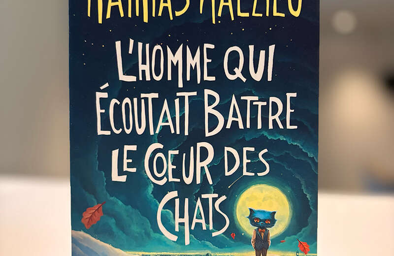 Une photo de la couverture du livre L'homme qui écoutait battre le cœur des chats.