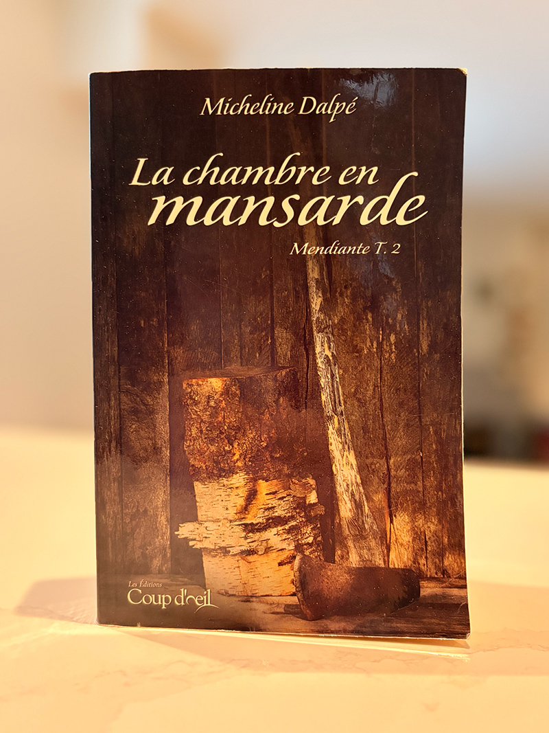 La couverture du livre La chambre en mansarde.