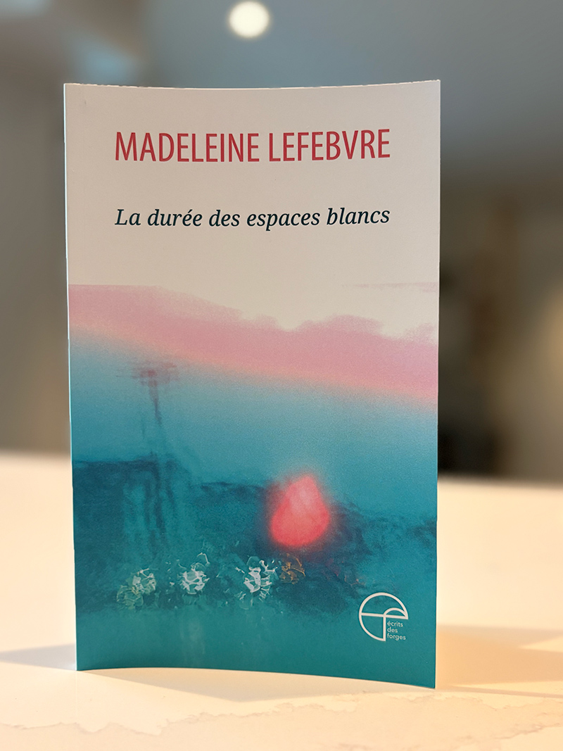 Page couverture du livre La durée des espaces blancs