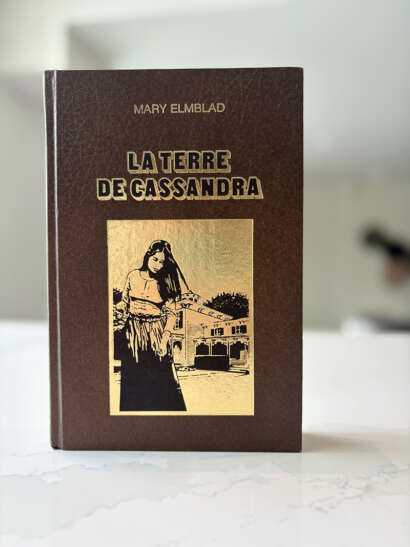 La couverture du livre La terre de Cassandra.