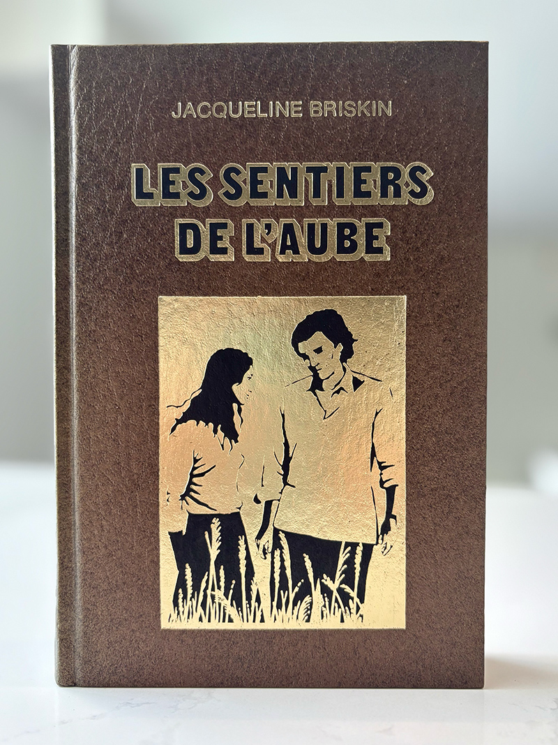 La couverture du livre Les sentiers de l'aube.
