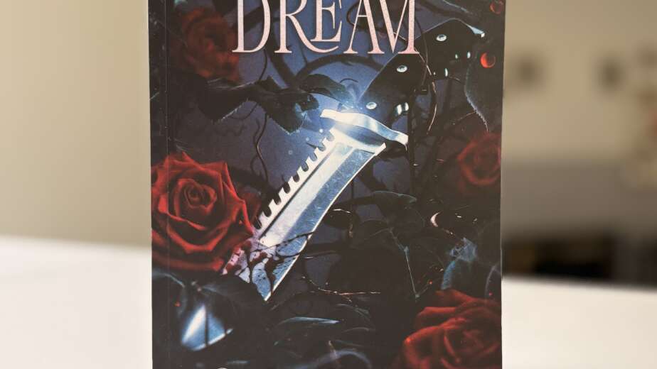 Book cover of Tortured Dream (new cover)